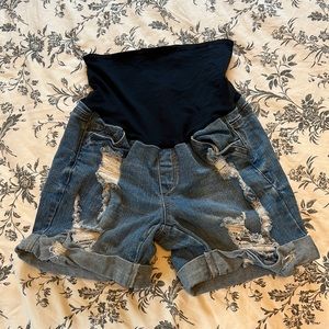 Distressed Maternity Shorts S